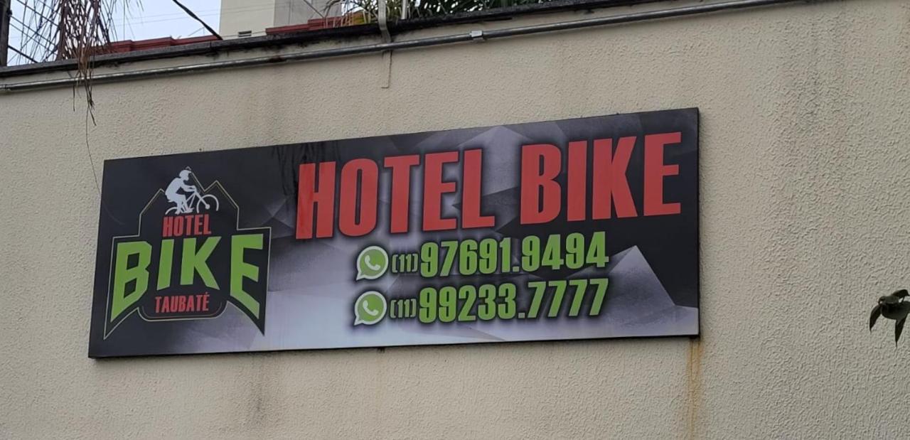 Hotel Flamboyant 타우바테 외부 사진